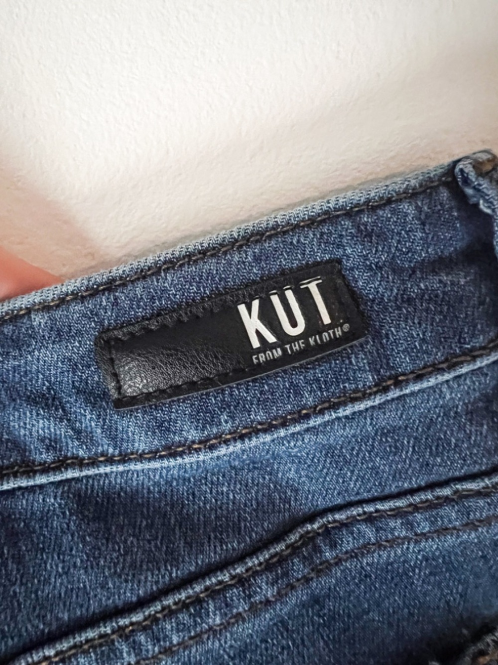 KUT from the Kloth Kelsey Ankle Flare Jeans | Raw Hem Cropped Boho Western - Picture 7 of 7